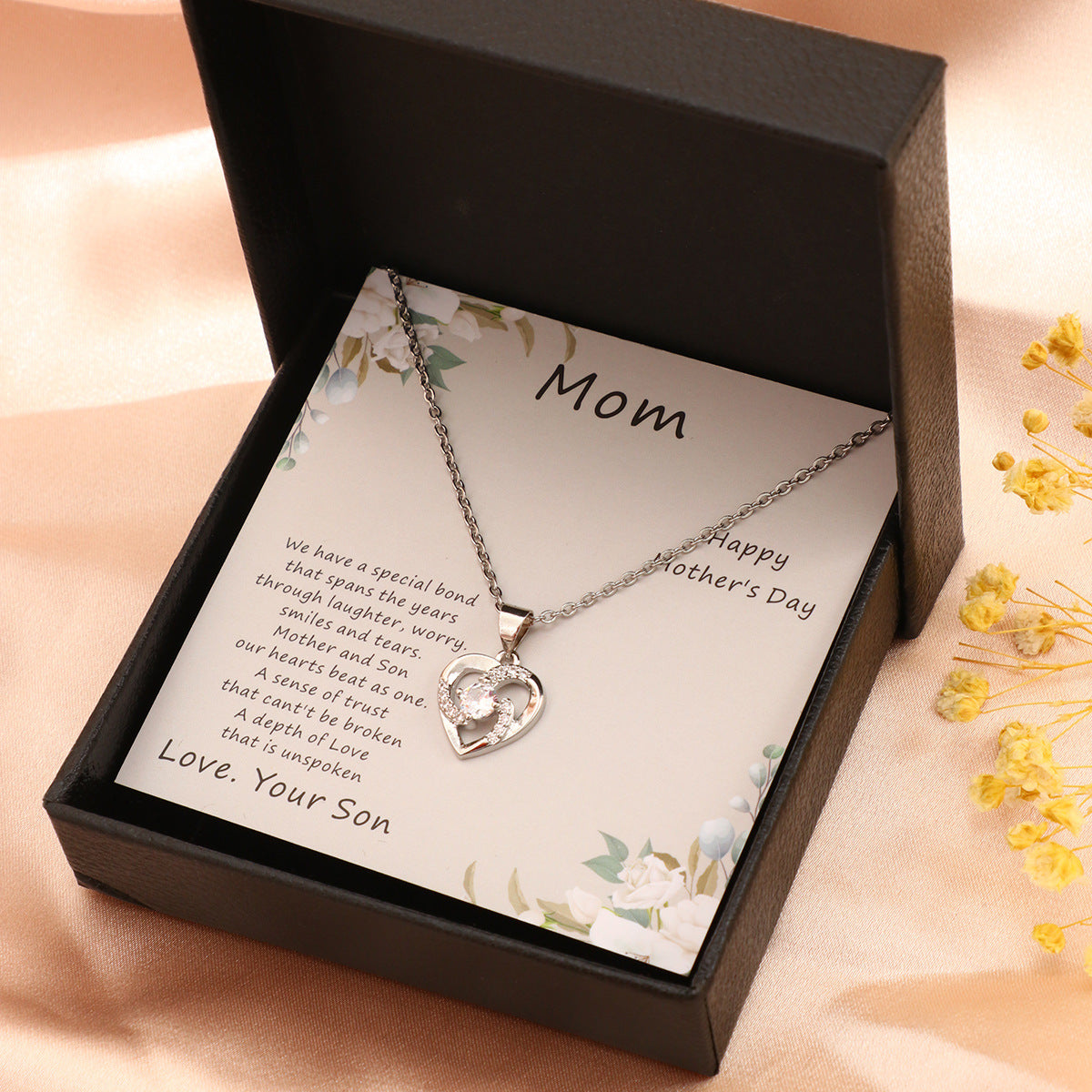 Wholesale Mother's Day Alloy Necklaces